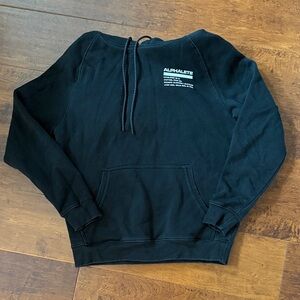 Alphalete Men's Classic Black Sweatshirt